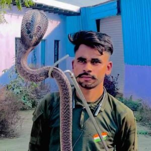 snake Catcher Ghaziabad