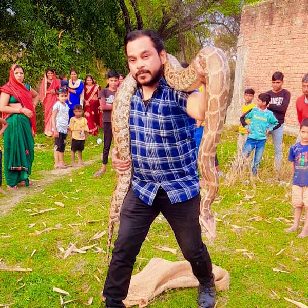 Snake Rescue Team in India Snake Catcher Varanasi