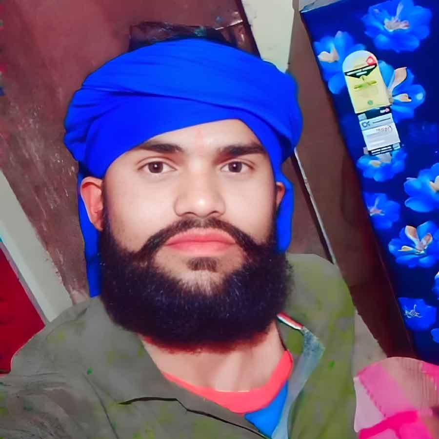 Snake Rescue Team in India Snake Catcher suneel Bareilly